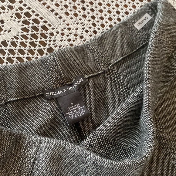 Chelsea and Theodore knit skirt Small - Picture 6 of 9